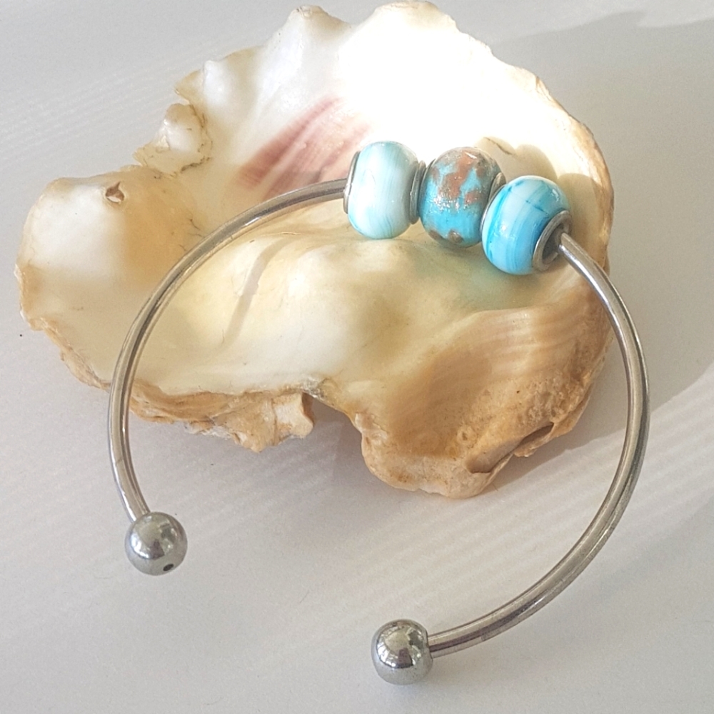 🌊 "Golden Sands" Bangle Bracelet